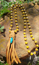Load image into Gallery viewer, Butterfly Crystal Tassel
